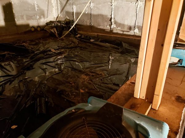 Crawlspace Water Cleanup in Kent